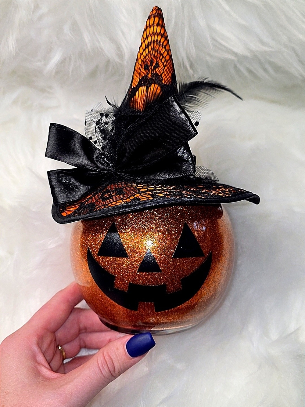 🎃✨ A little spooky, a little sparkly & ready to glow! ✨🎃